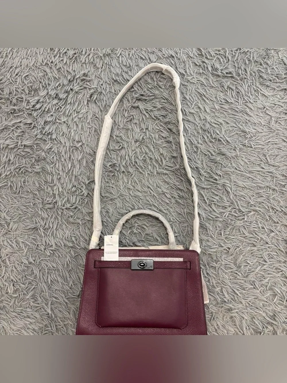 Coach Lane Carryall Top Handle Bag Satchel Tote Pebble Leather Boysenberry C8211